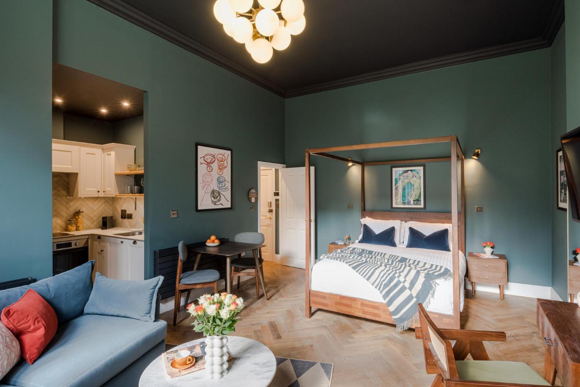 Tyndall's Park - Your Apartment *