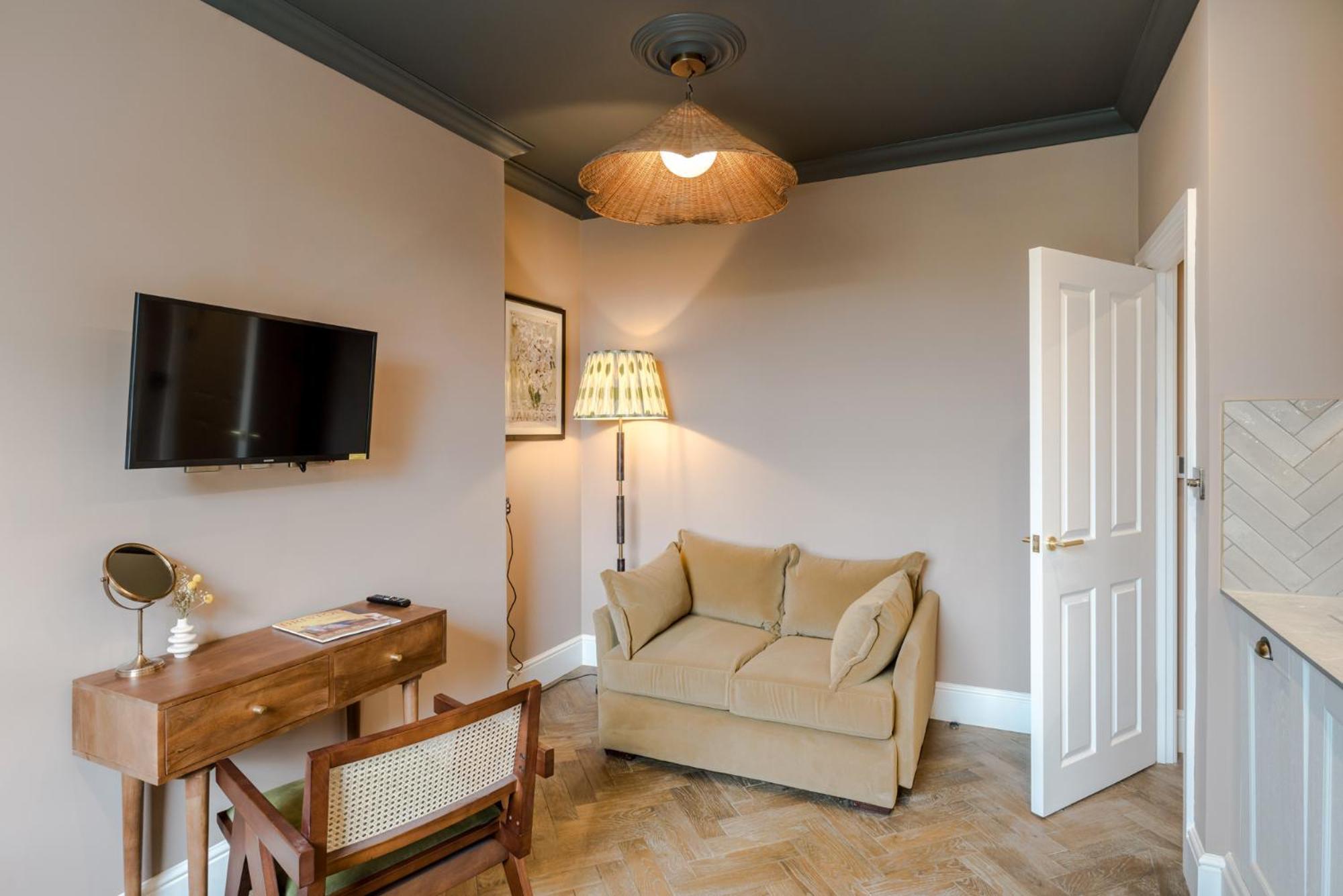 Apartment Tyndall's Park - Your